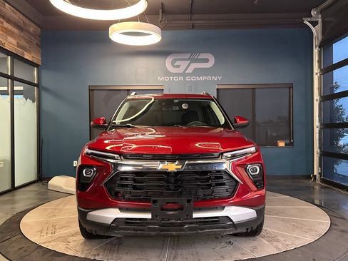 Used 2024 Chevrolet TrailBlazer LT w/ LT Cold Weather Package AWD/4WD image 8
