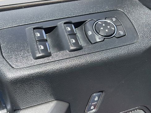 Used 2018 Ford F150 XLT w/ Equipment Group 302A Luxury AWD/4WD image 22