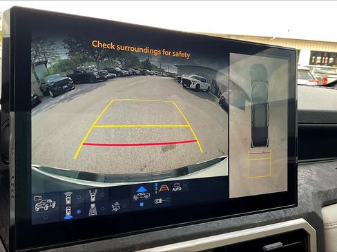 Used 2025 Toyota Tacoma Limited image 26