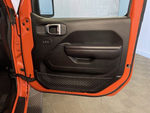 Certified 2018 Jeep Wrangler Unlimited Sport S image 42