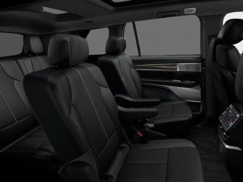 New 2027 Cadillac Vistiq Luxury AWD/4WD image 22
