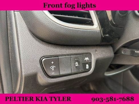 Certified 2023 Kia Seltos EX AWD/4WD image 18