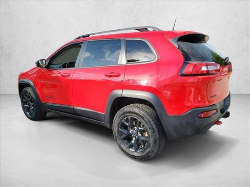 Used 2017 Jeep Cherokee Trailhawk AWD/4WD image 7