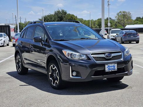 Used 2016 Subaru Crosstrek 2.0i Premium w/ Popular Package #1 AWD/4WD image 3
