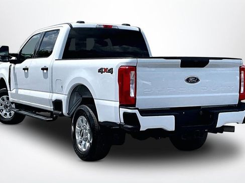 Used 2024 Ford F250 XLT AWD/4WD image 5