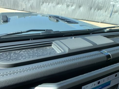 Used 2025 Jeep Wrangler Unlimited Rubicon image 21