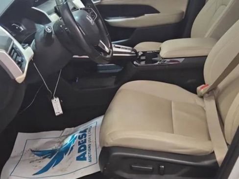 Used 2018 Honda Clarity Touring image 8