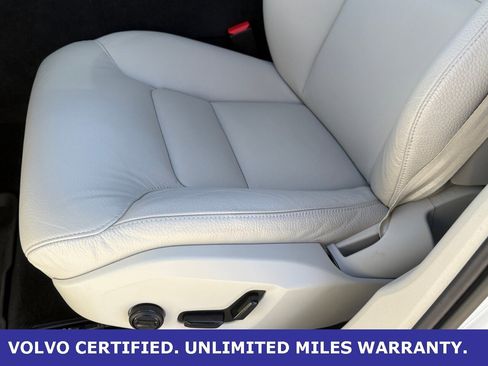 Certified 2023 Volvo XC60 T8 Plus w/ Climate Package image 29