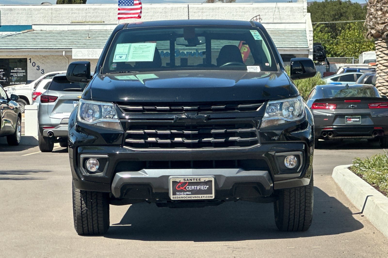 Used 2022 Chevrolet Colorado LT w/ LT Convenience Package RWD image 9