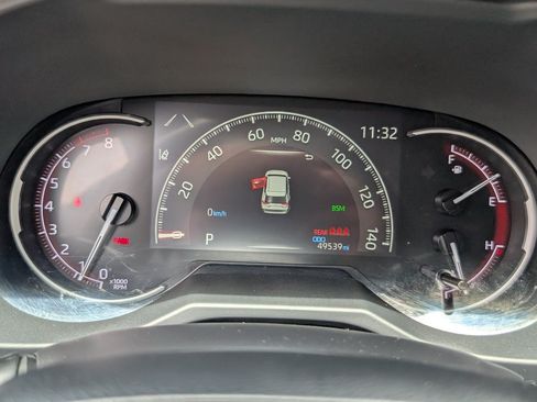 Used 2024 Toyota RAV4 Adventure AWD/4WD image 19