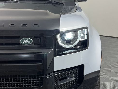 Used 2024 Land Rover Defender 110 X AWD/4WD image 12