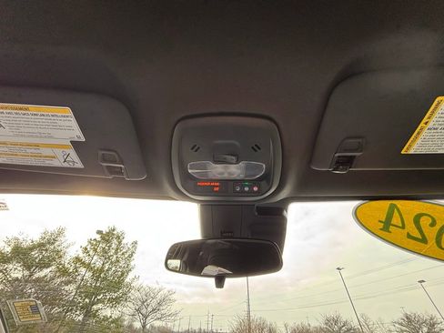 Used 2024 Buick Envista Sport Touring w/ Convenience I Package image 36