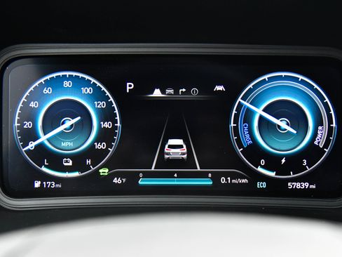 Used 2023 Hyundai Kona Limited image 30