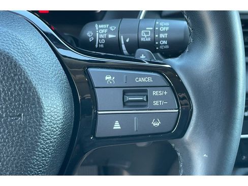 Used 2024 Honda Pilot EX-L image 36