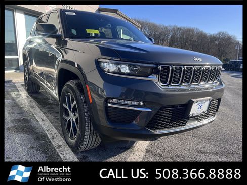 New 2025 Jeep Grand Cherokee Limited image 7