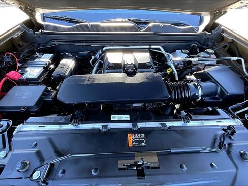 Used 2023 GMC Canyon AT4 w/ AT4 Premium Package image 31