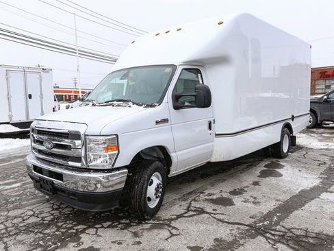 New 2026 Ford E-450 and Econoline 450 Super Duty w/ Power Equipment Group image 5