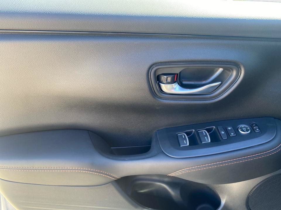 Certified 2027 Honda HR-V Sport image 32