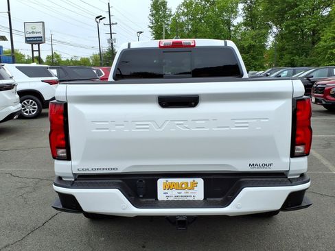 Used 2025 Chevrolet Colorado W/T w/ Advanced Trailering Package RWD image 5