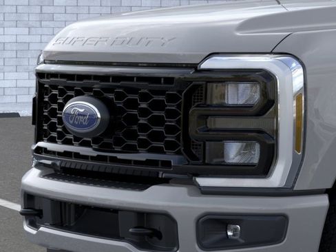 New 2026 Ford F250 XL AWD/4WD image 17