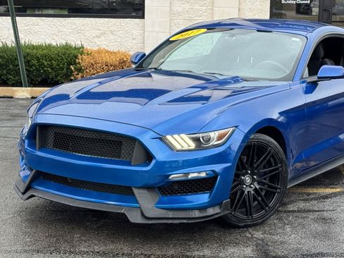 Used 2017 Ford Mustang Coupe RWD image 5
