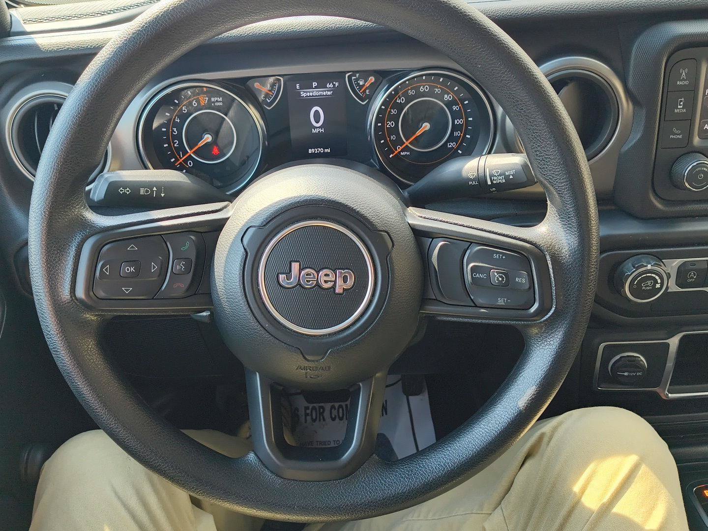Used 2021 Jeep Gladiator Sport AWD/4WD image 8