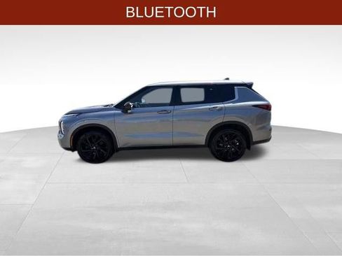 Used 2022 Mitsubishi Outlander SEL Black Edition AWD/4WD image 4