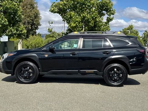 Used 2022 Subaru Outback Wilderness AWD/4WD image 7