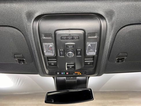 Used 2024 Chevrolet Suburban RST w/ Luxury Package image 21