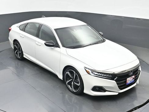 Certified 2022 Honda Accord Sport image 35
