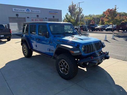 New 2025 Jeep Wrangler Unlimited Rubicon w/ Steel Bumper Group image 6