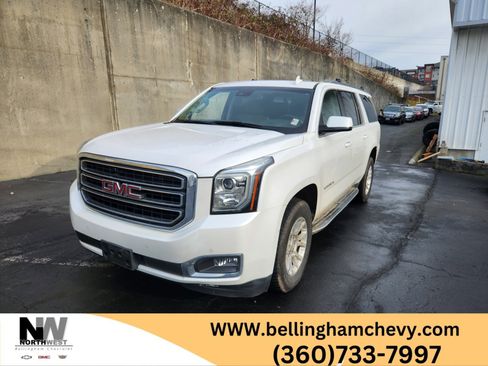 Used 2018 GMC Yukon XL SLT w/ HD Trailering Package image 1