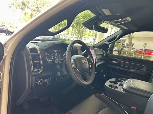 Used 2026 RAM 2500 Laramie AWD/4WD image 7