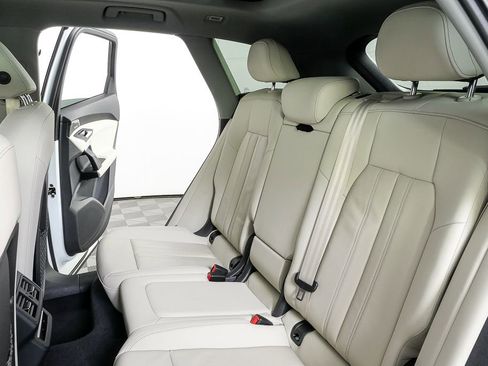 Used 2025 Audi Q5 Premium Plus w/ Premium Plus image 21