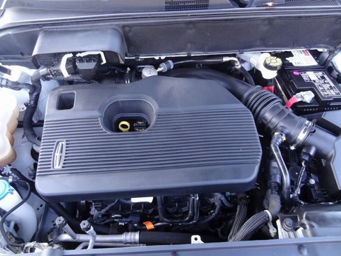 Certified 2021 Lincoln Nautilus Reserve image 43