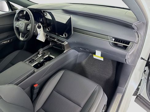 New 2026 Lexus RX 450h AWD image 18