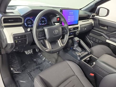 Used 2024 Toyota Tacoma TRD Sport RWD image 18