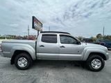 Used 2015 Toyota Tacoma PreRunner image 3