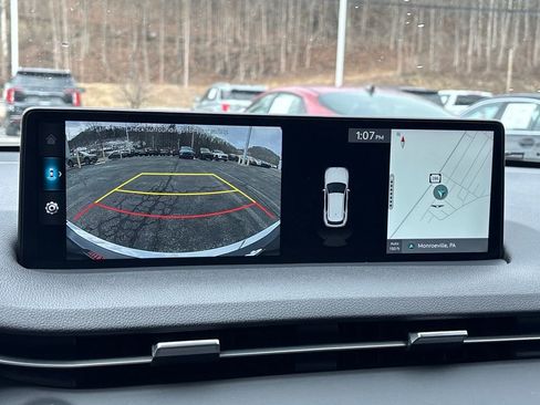 Used 2025 Genesis GV70 2.5T image 16