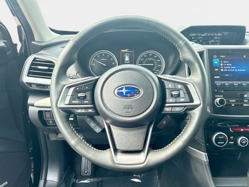 Used 2023 Subaru Forester Limited AWD/4WD image 16