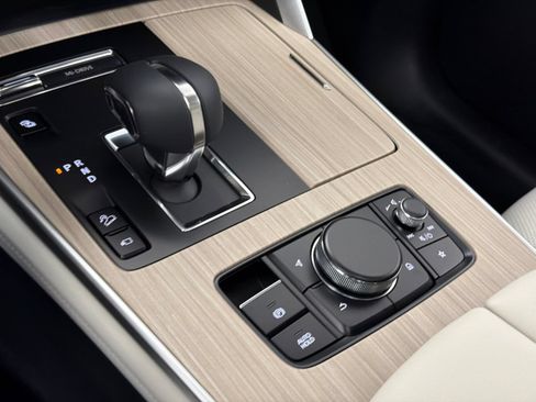 New 2026 MAZDA CX-90 Plug-In Hybrid w/ Premium Plus AWD/4WD image 34