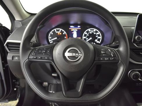 Certified 2025 Nissan Altima 2.5 S FWD image 14