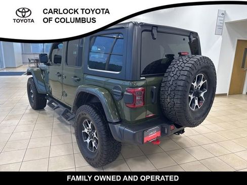 Used 2022 Jeep Wrangler Unlimited Rubicon w/ Dual Top Group AWD/4WD image 9