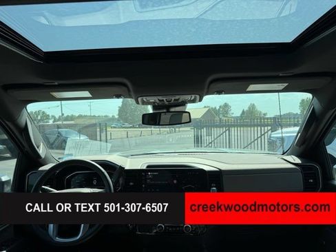 Used 2025 GMC Sierra 2500 SLT w/ SLT Premium Package AWD/4WD image 14