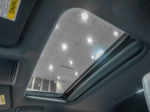 Used 2022 Honda Civic Sport Touring image 22