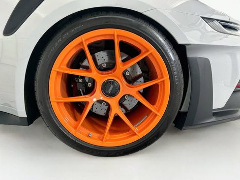 Certified 2024 Porsche 911 GT3 RS RWD image 28