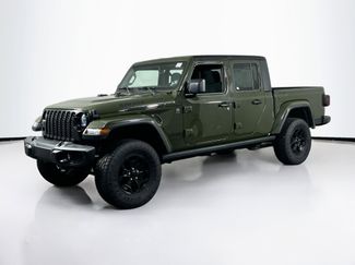 Used 2022 Jeep Gladiator Willys video 1