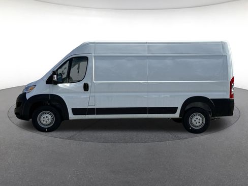 New 2026 RAM ProMaster 2500 w/ Convenience Group image 2