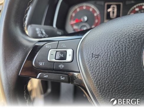 Used 2021 Volkswagen Jetta R-Line image 25