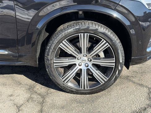 Used 2023 Volvo XC90 B6 Ultimate image 25